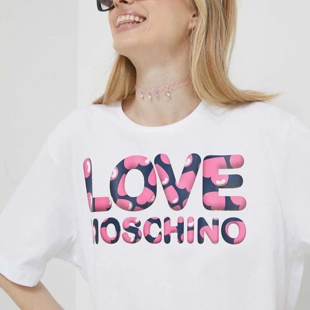 138. Love Moschino white t shirt size 6